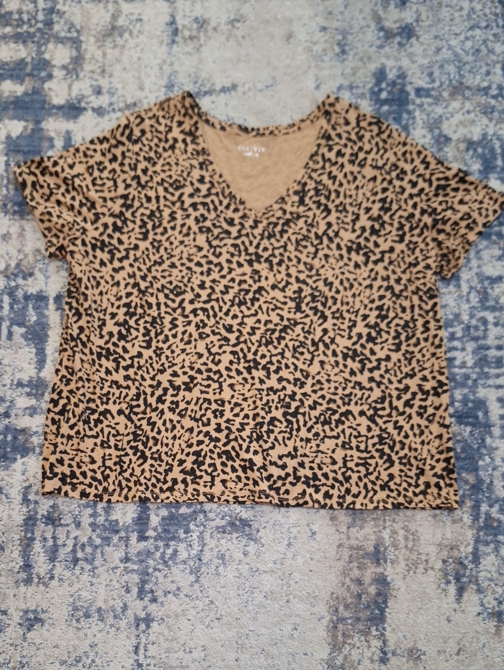 Ava & Viv Women's Plus Size Leopard Print V-Neck Short Sleeve Tee Top Size 3X